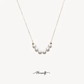 18K Gold Classic Smile Pearl Necklace