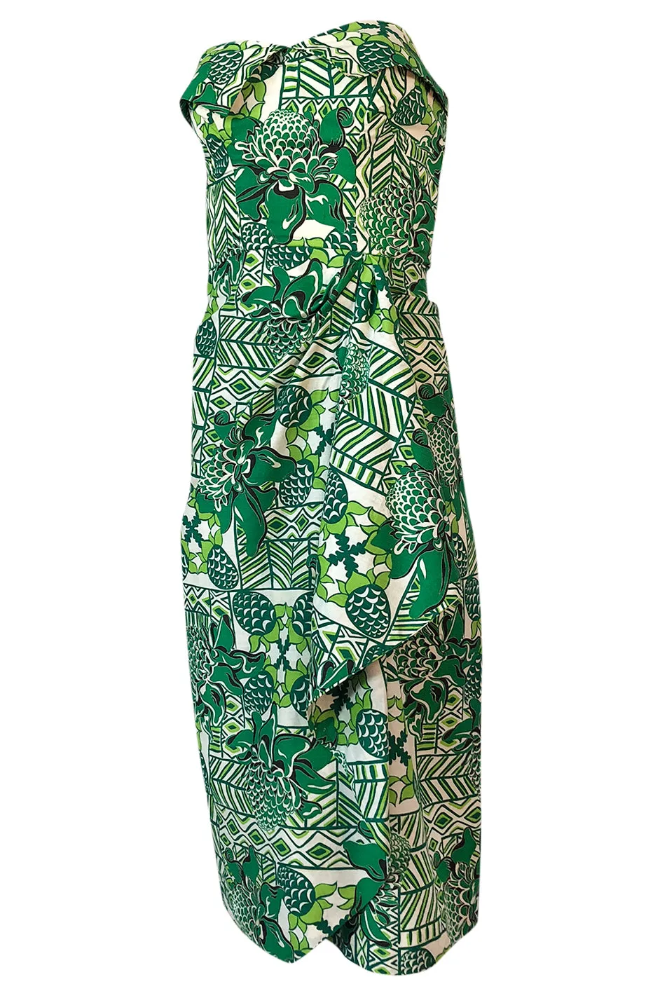 1950s Unlabeled Cotton Hawaiian Green Floral & Pineapple Print Dress