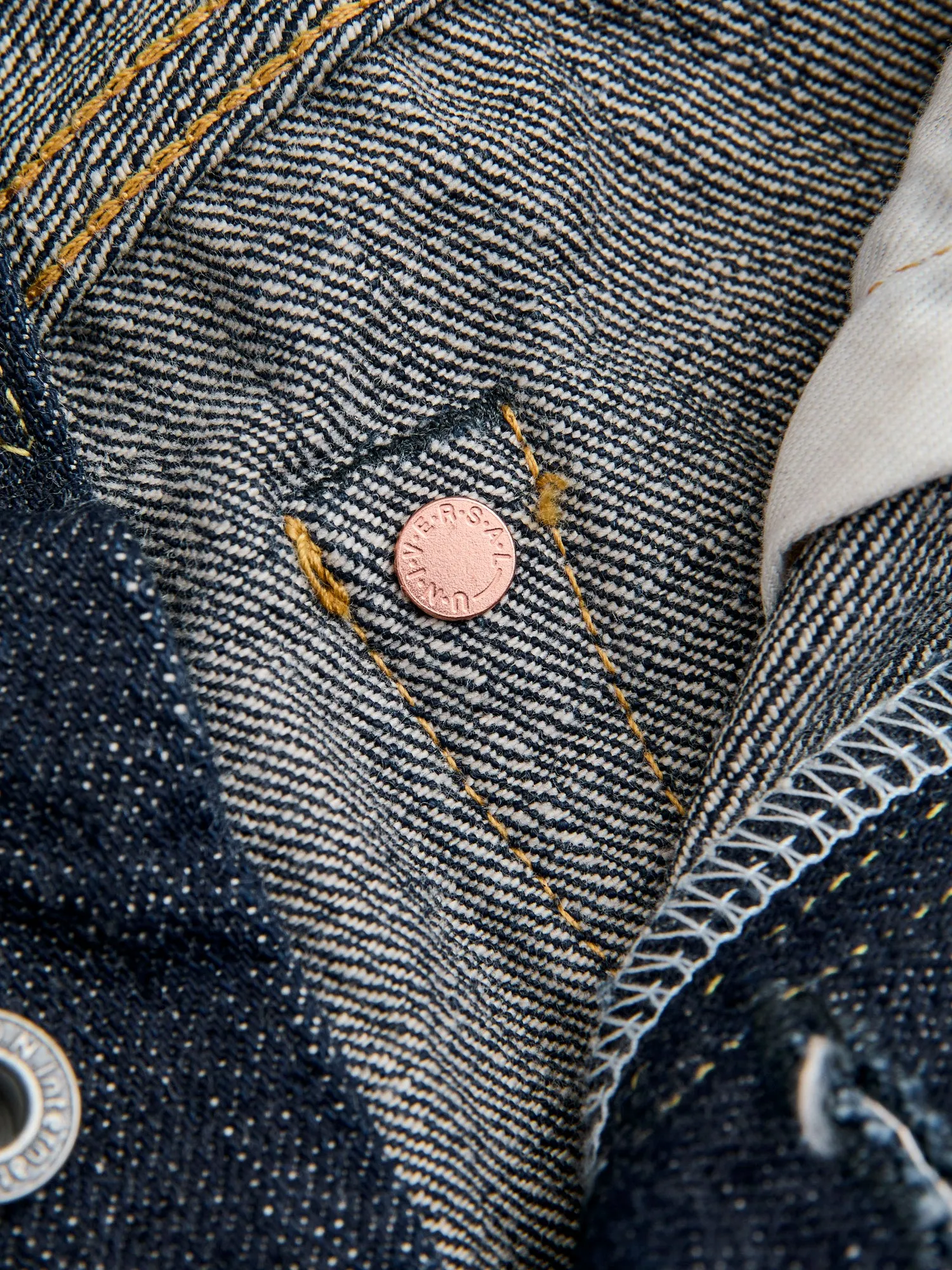 902 "Sleeping Demon" Natural Indigo 15.5oz Selvedge Denim - High Tapered Fit