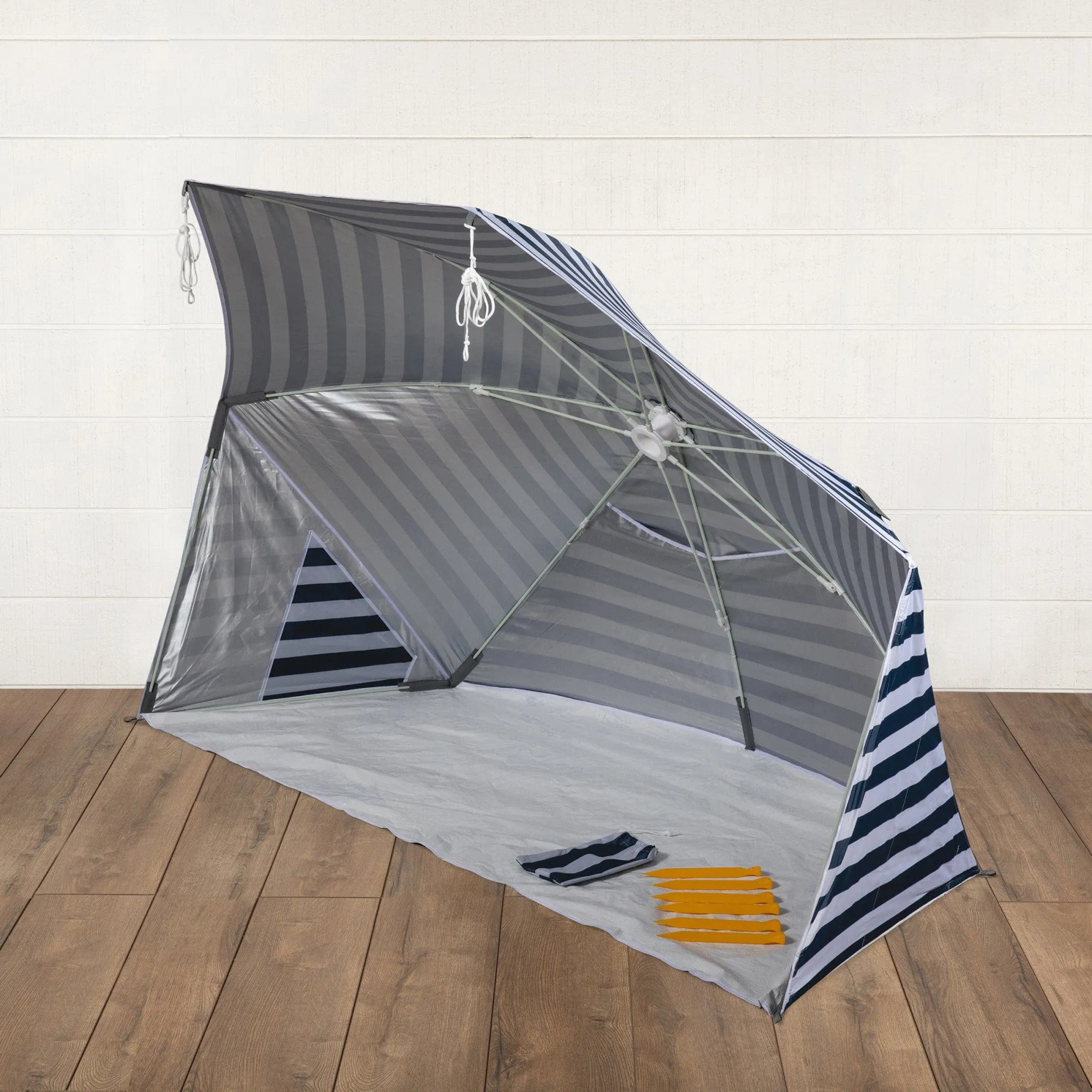 Brolly Beach Umbrella Tent by Picnic Time Family of Brands