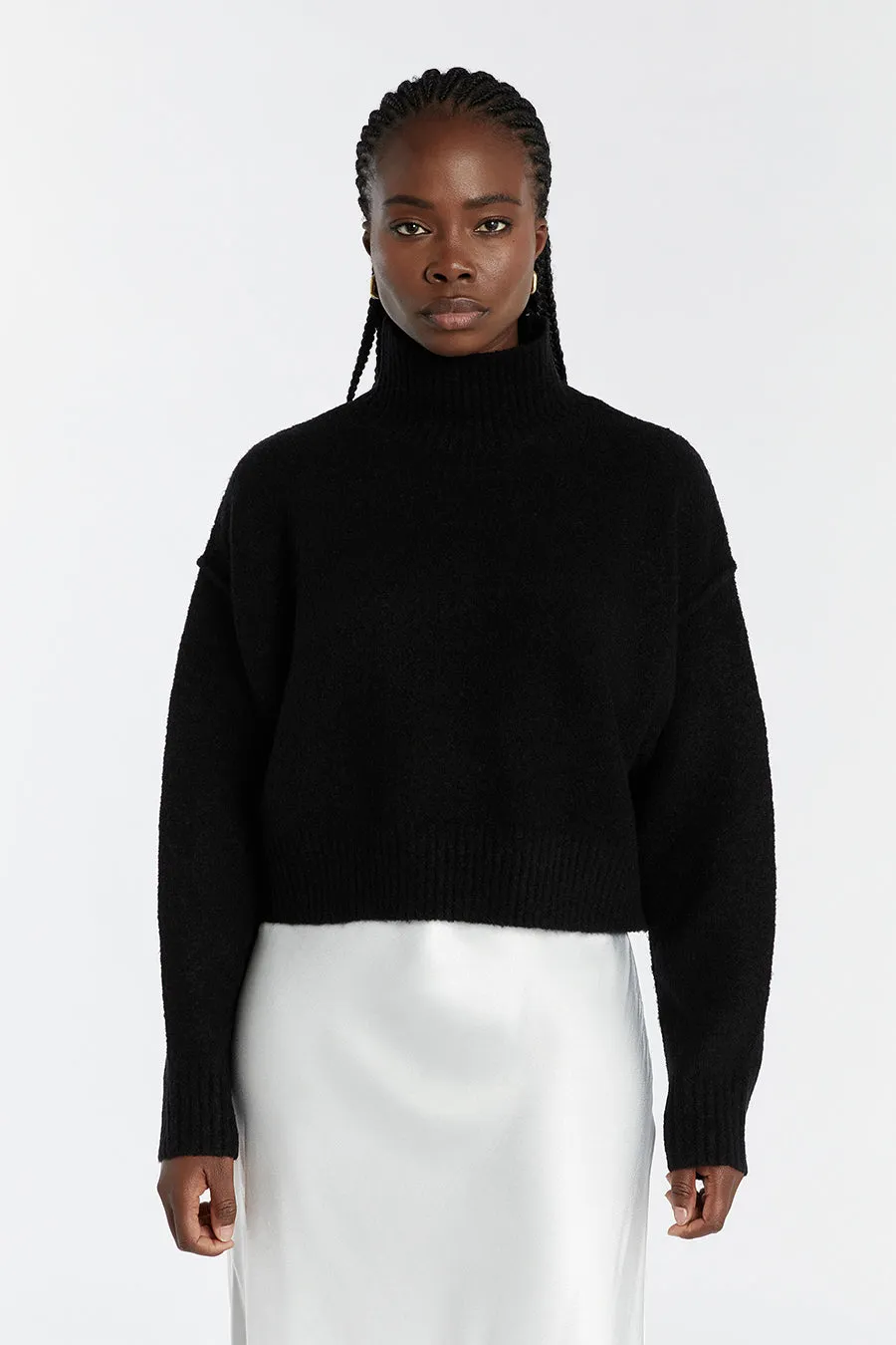 CLEO BLACK CROPPED JUMPER