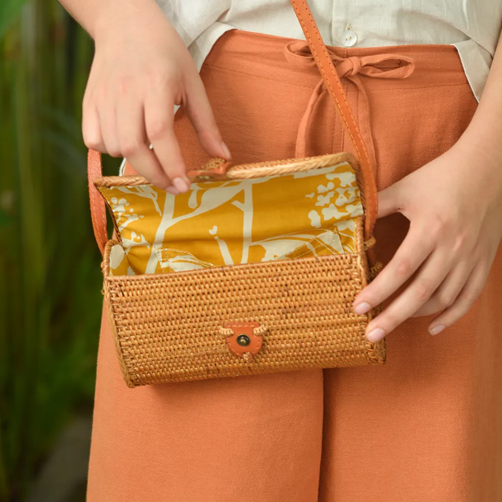 Hand Woven Atta Envelope Bag