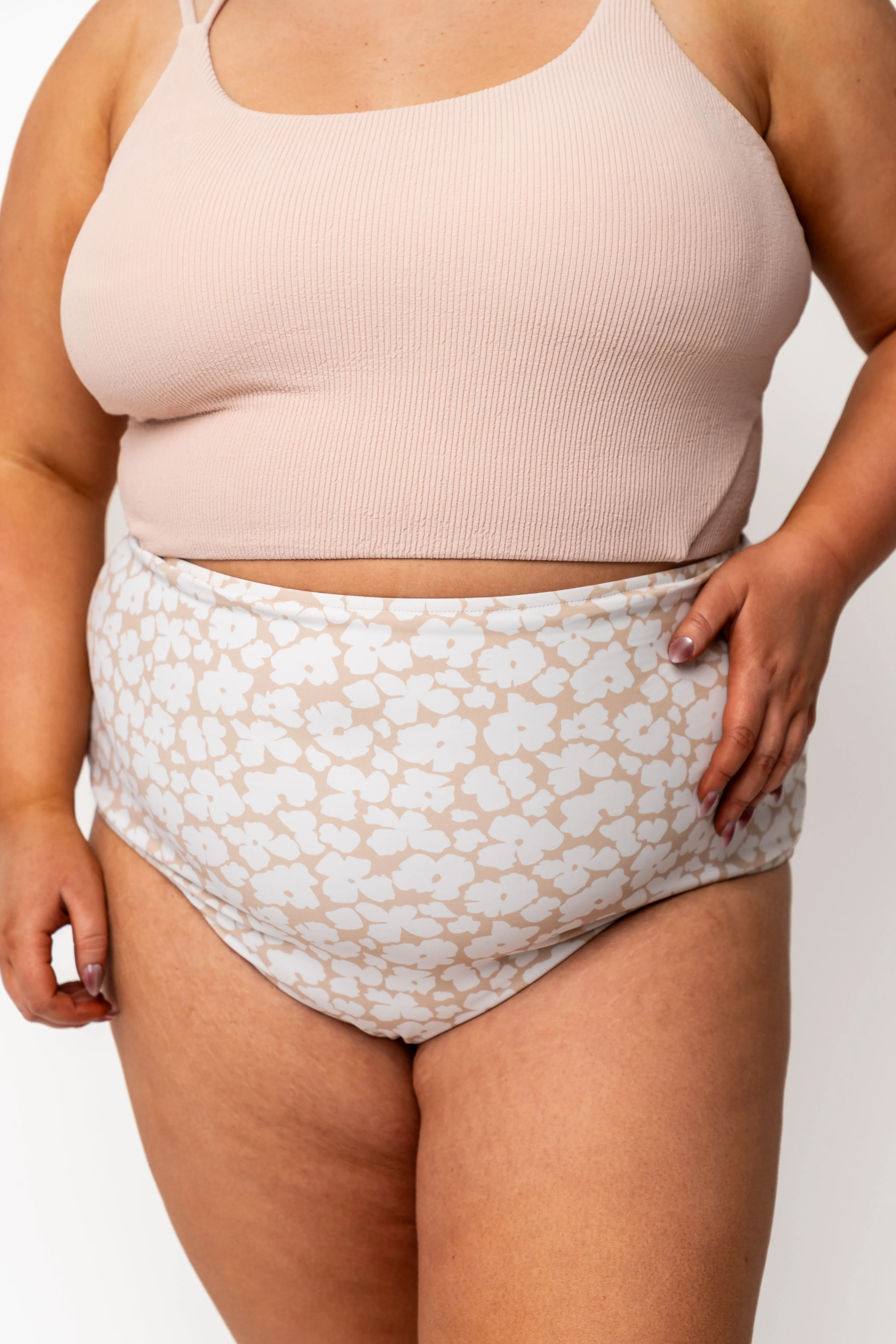 Leisure Reversible Bottom | Coconut Blossom