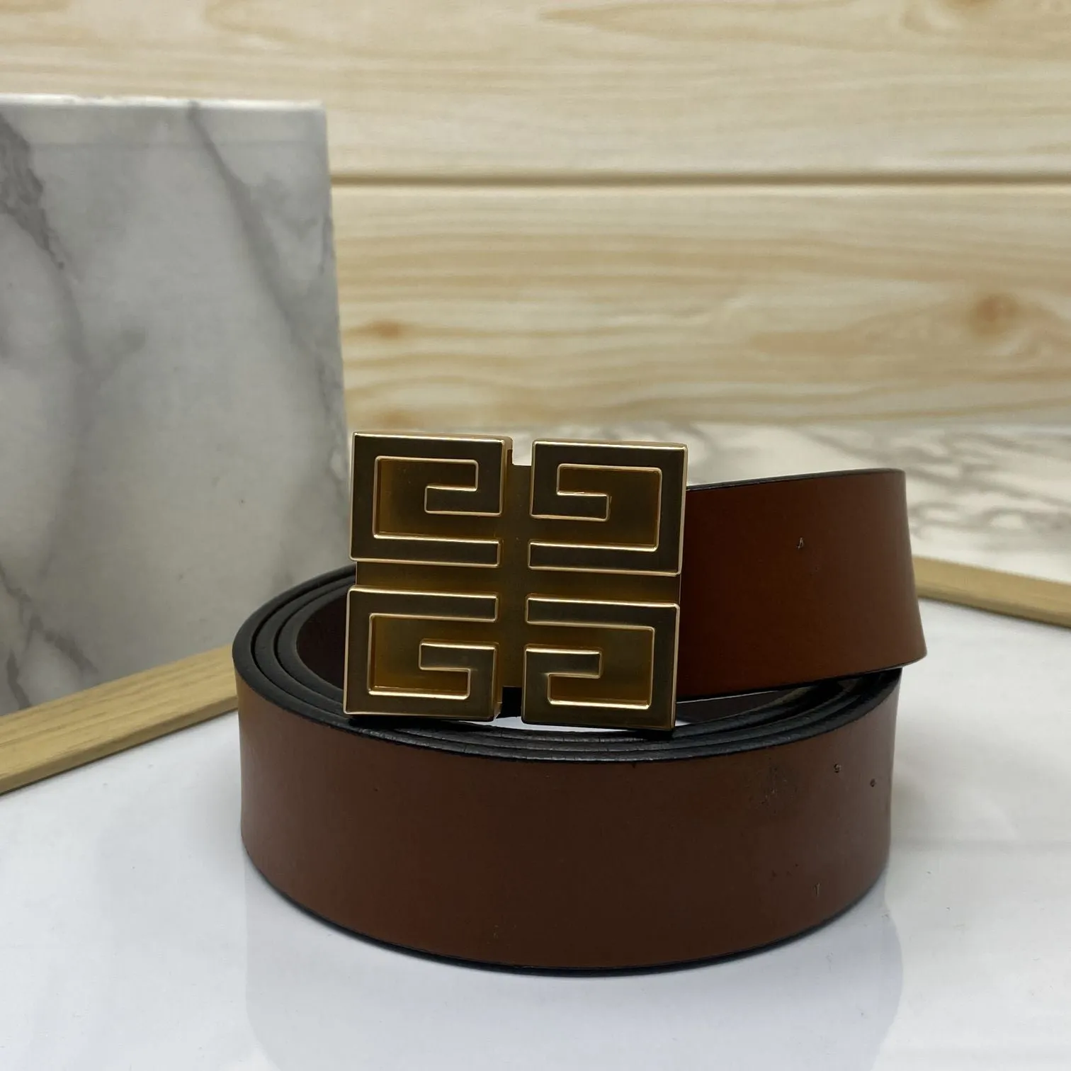 Square Section Leather Strap Belt-JonasParamount