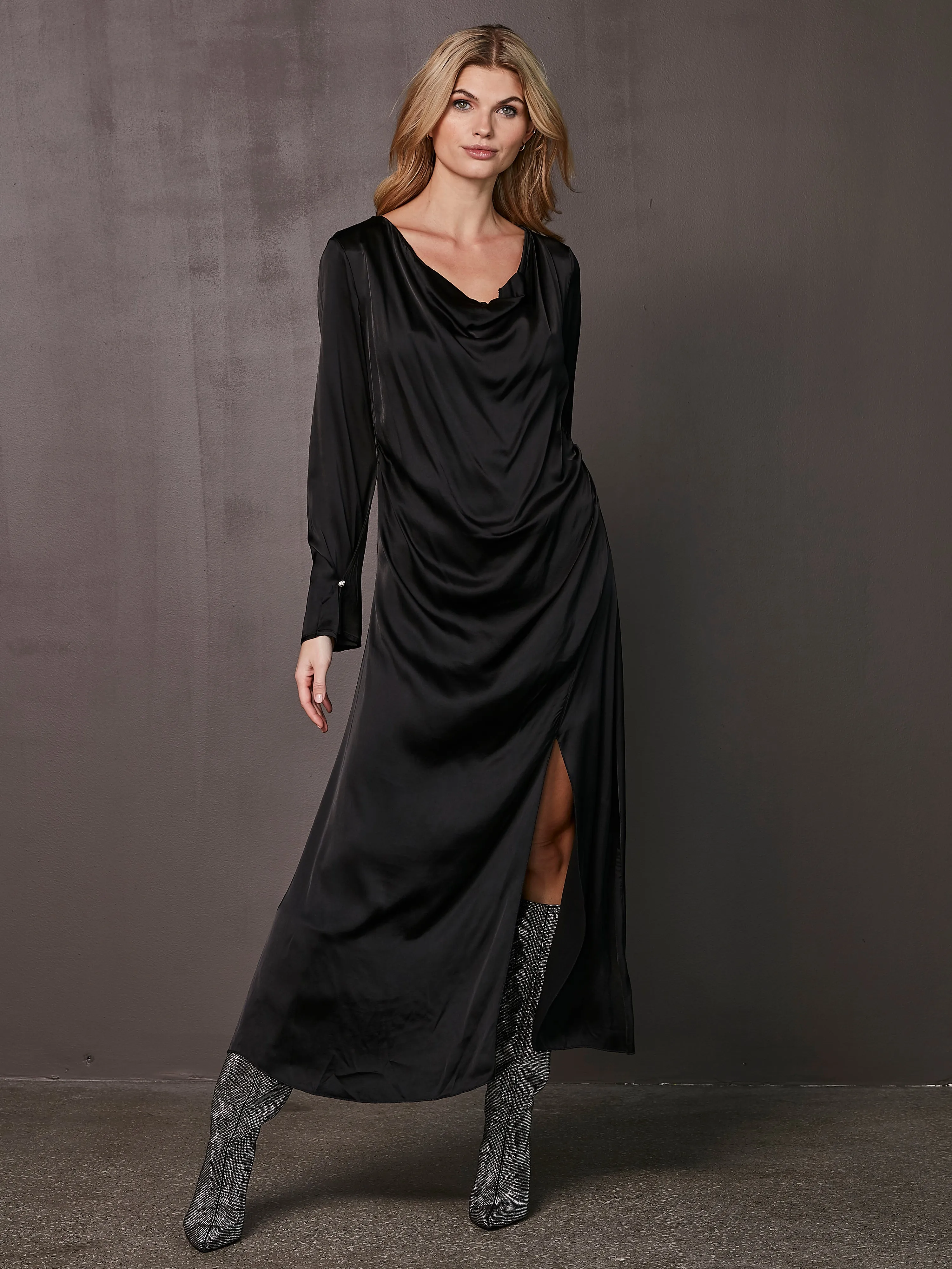 XIA dress - Black